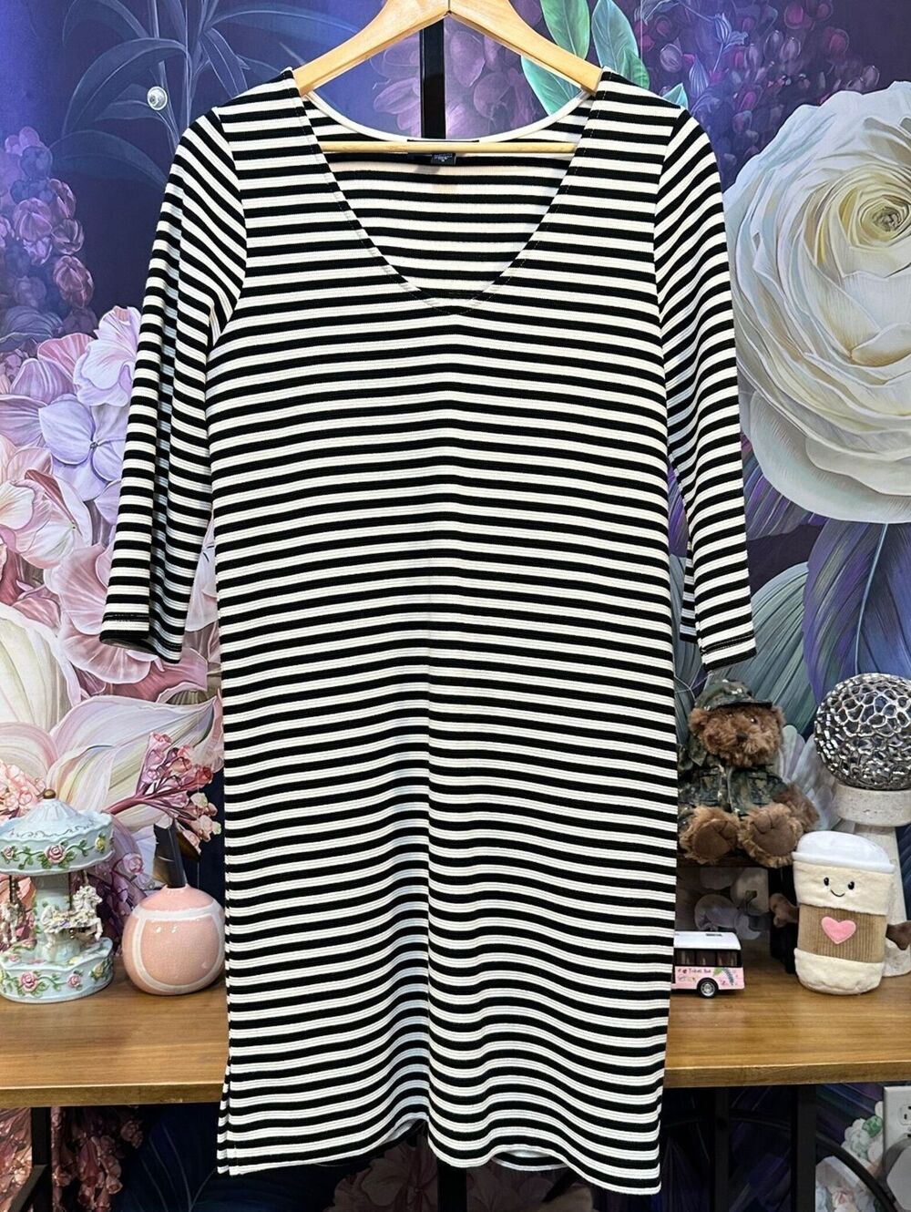 Karen Kane S Black And White Striped Midi Dress V-Neck 3/4 Sleeve Pullover USA